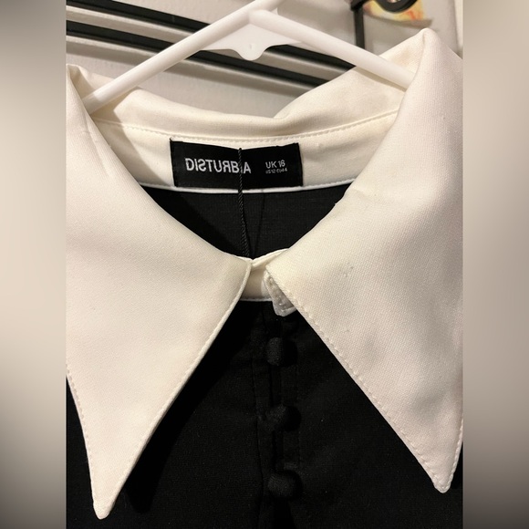 Disturbia- size UK16- black l/s dress w/white collar, buttons, bust slit. NWT. - Picture 2 of 5